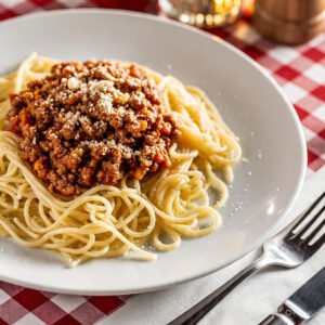Deliciosa Macarronada à Bolonhesa: Uma Receita Irresistível!