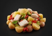 Salada de Batatas e Legumes com Bacalhau: Receita Fácil e Rápida Salada de Batatas e Legumes com Bacalhau